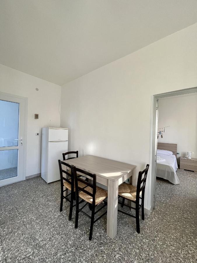 Vista Mare Aparthotel Torre San Gennaro Exterior photo